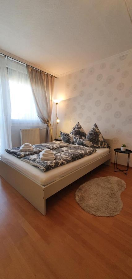 Rellapartman Apartamento Siófok Exterior foto
